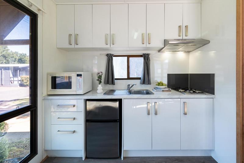 Adelaide Caravan Park - Aspen Holiday Parks Kamer foto