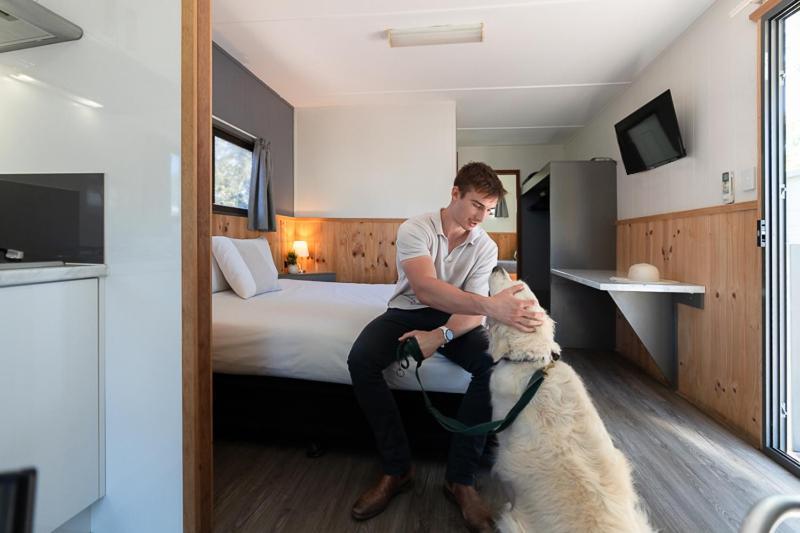 Adelaide Caravan Park - Aspen Holiday Parks Kamer foto