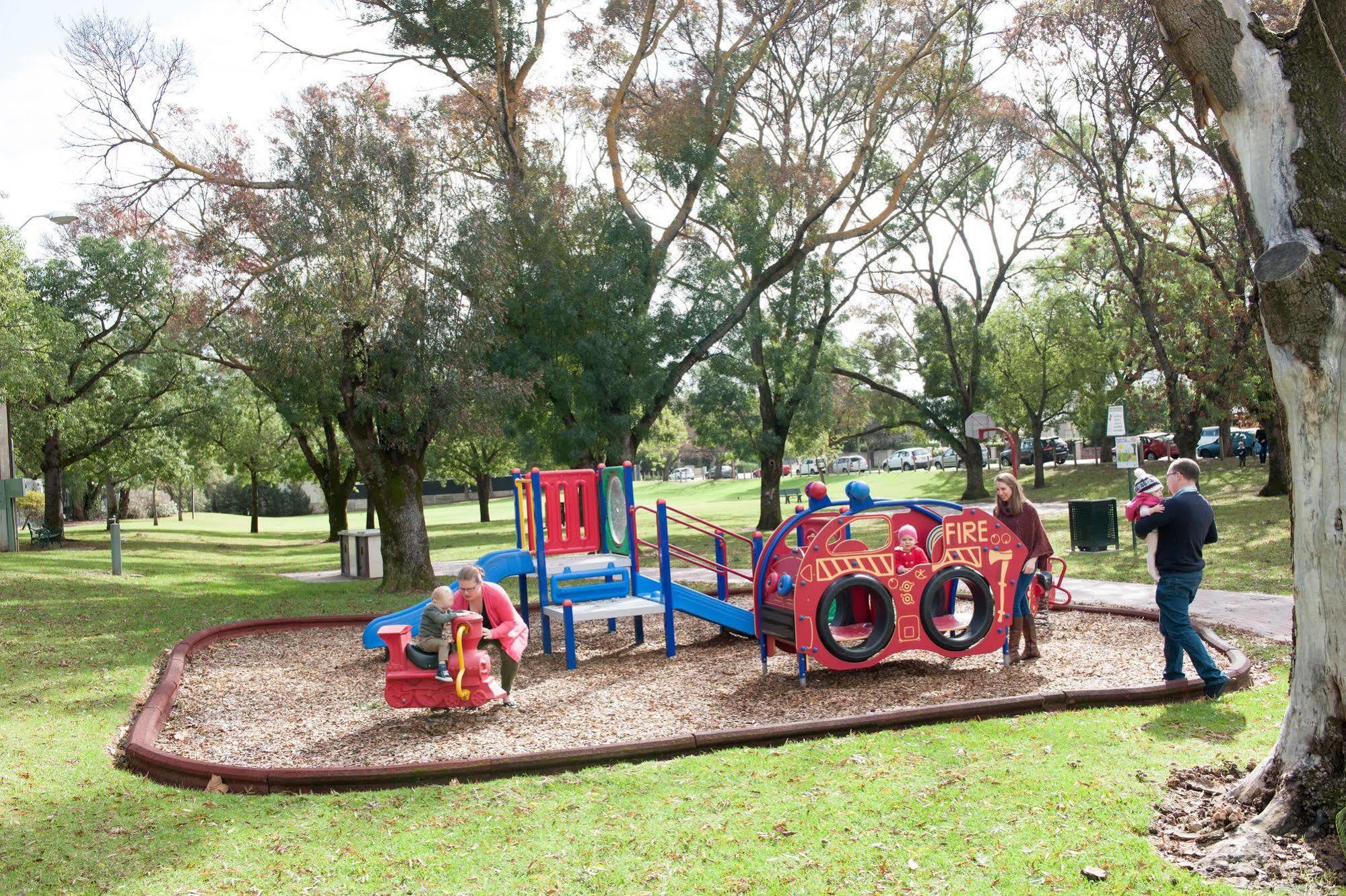 Adelaide Caravan Park - Aspen Holiday Parks Buitenkant foto